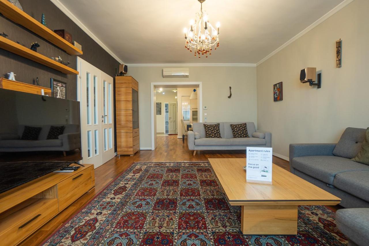 Apartment With A Balcony - 15 Min To City Center Wien Exteriör bild